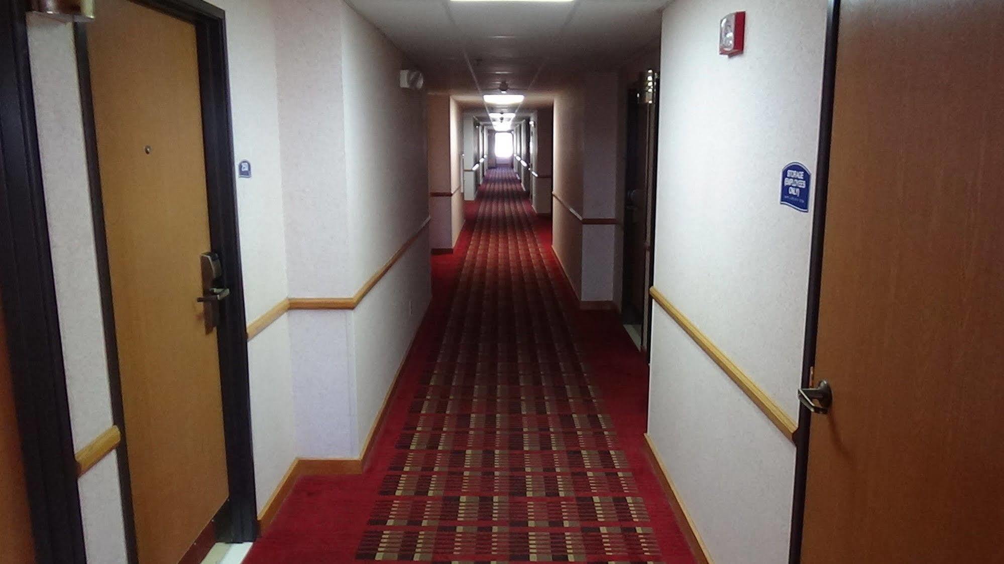 Howard Johnson By Wyndham Wichita Airport מראה חיצוני תמונה